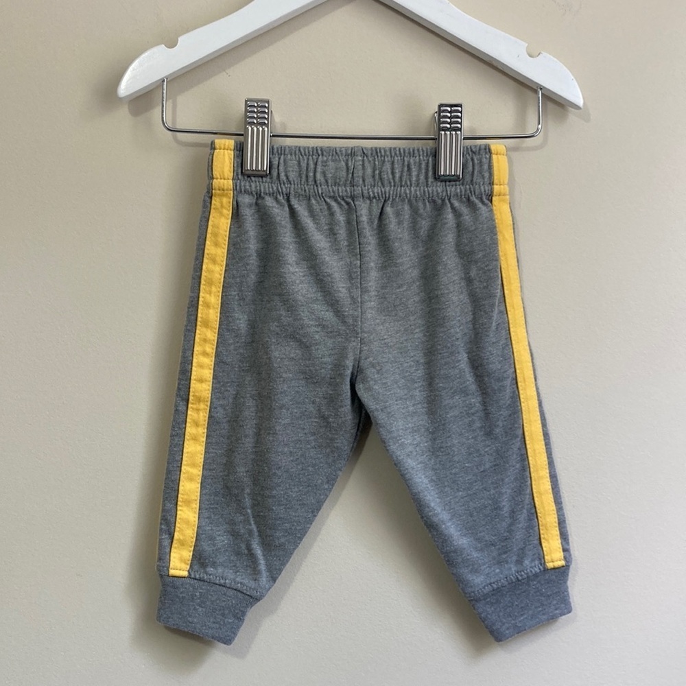 Garanimals Infant Boys Jogger Style Pants Size 3-6 months